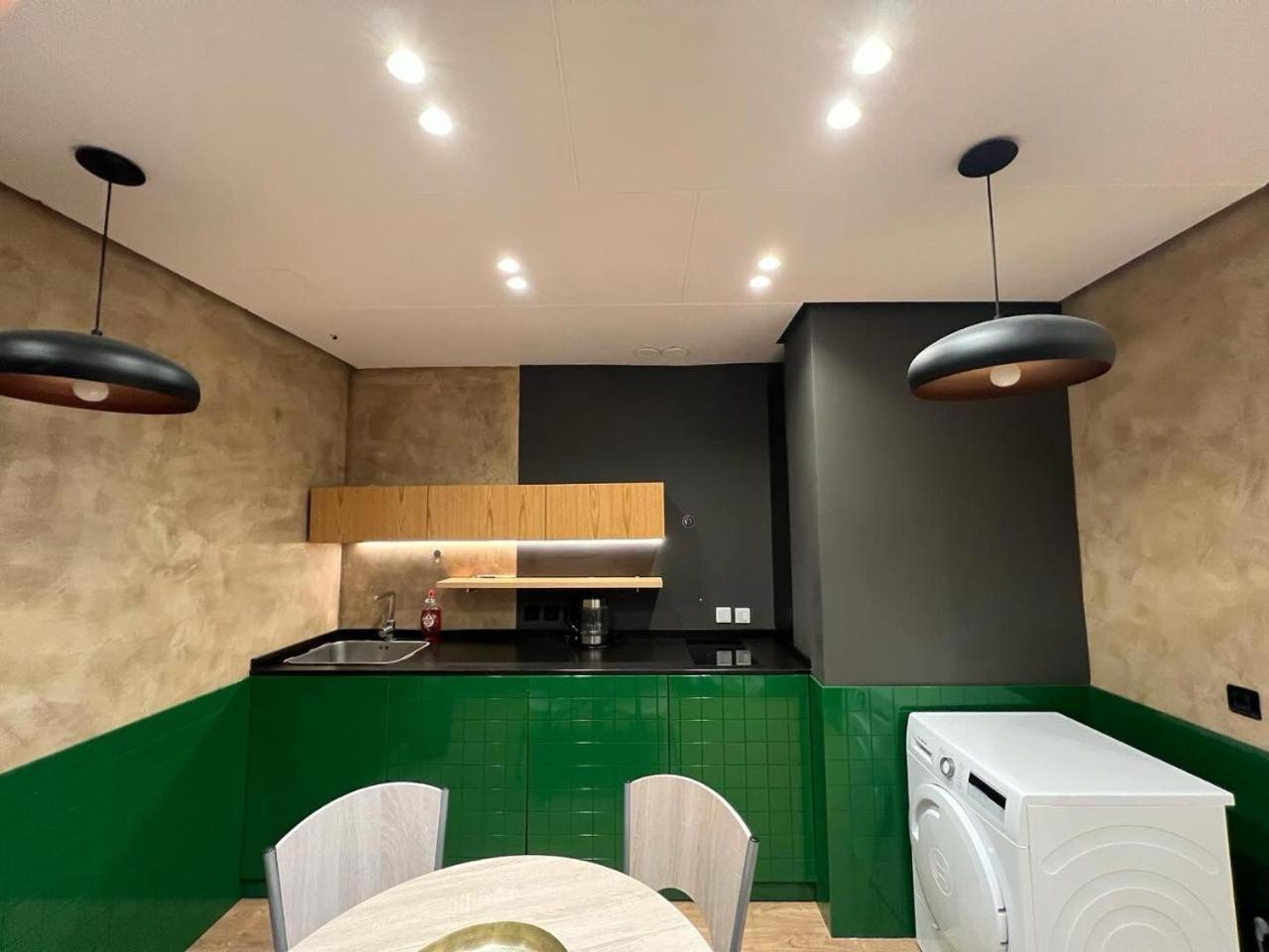 Remarkable Apartment ติรานา ภายนอก รูปภาพ